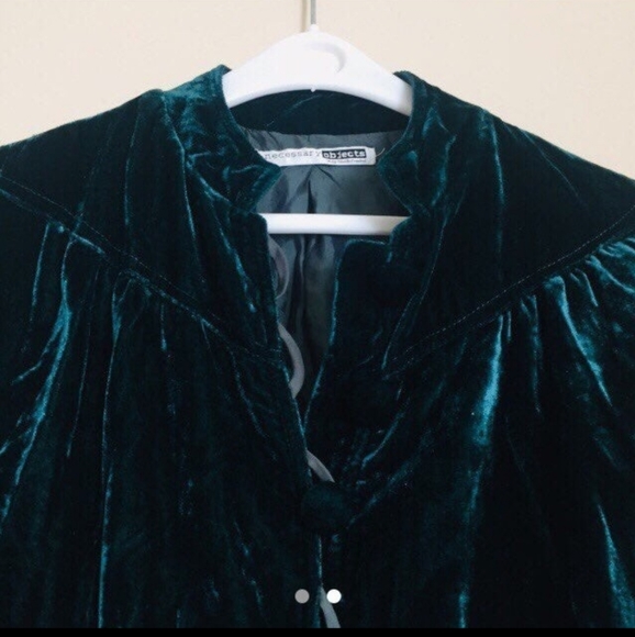 Goth hunter Green velvet jacket - Picture 2 of 2